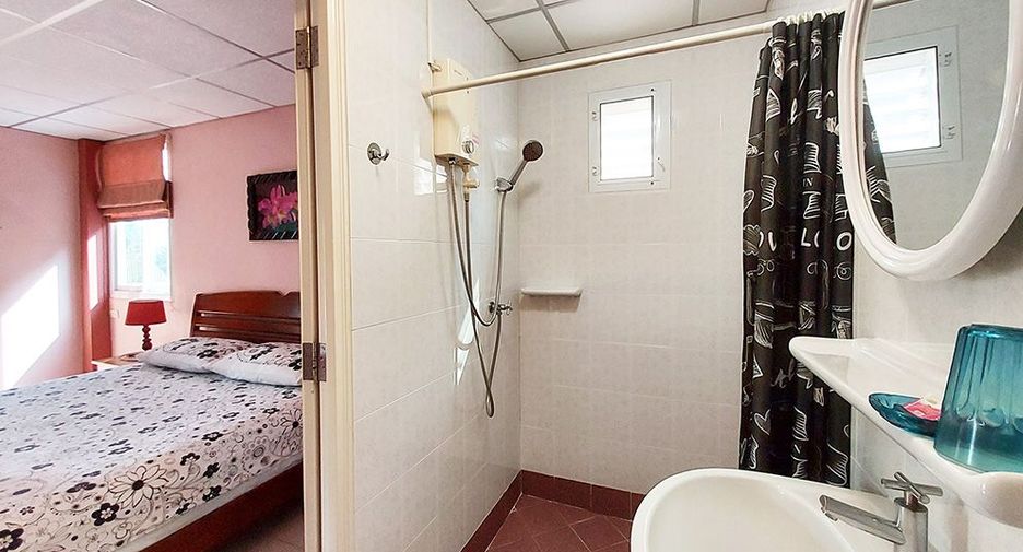 Hotel zum Kauf mit 5 Zimmer in Klaeng, Rayong