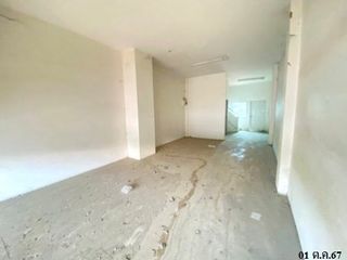 For sale 8 bedrooms retail Space in Phan Thong, Chonburi