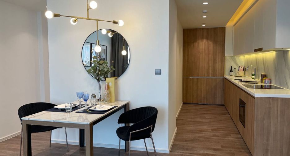 For sale 2 Beds condo in Khlong Toei, Bangkok