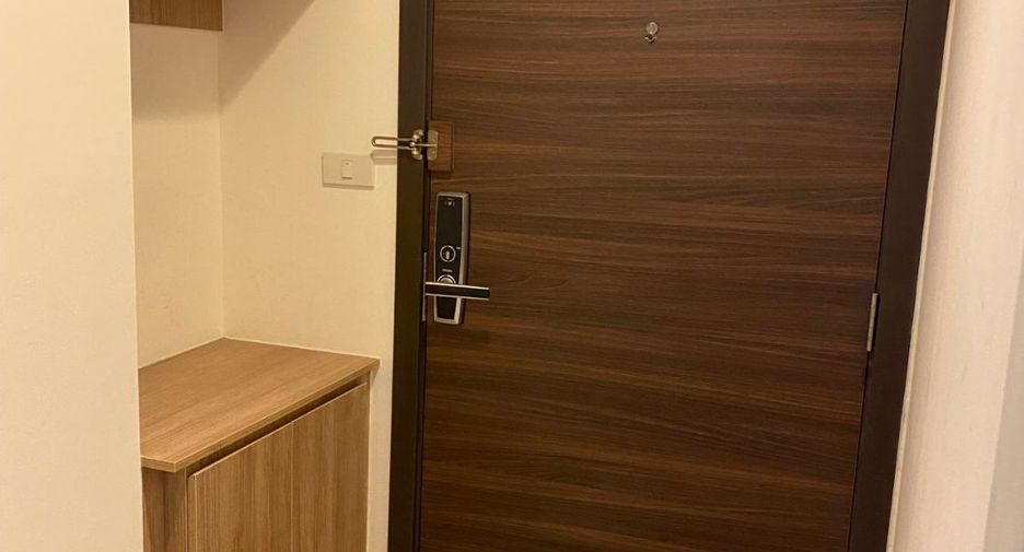 For sale 2 bedrooms condo in Phra Khanong, Bangkok