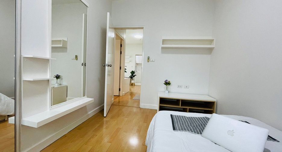 For sale 2 bedrooms condo in Chatuchak, Bangkok