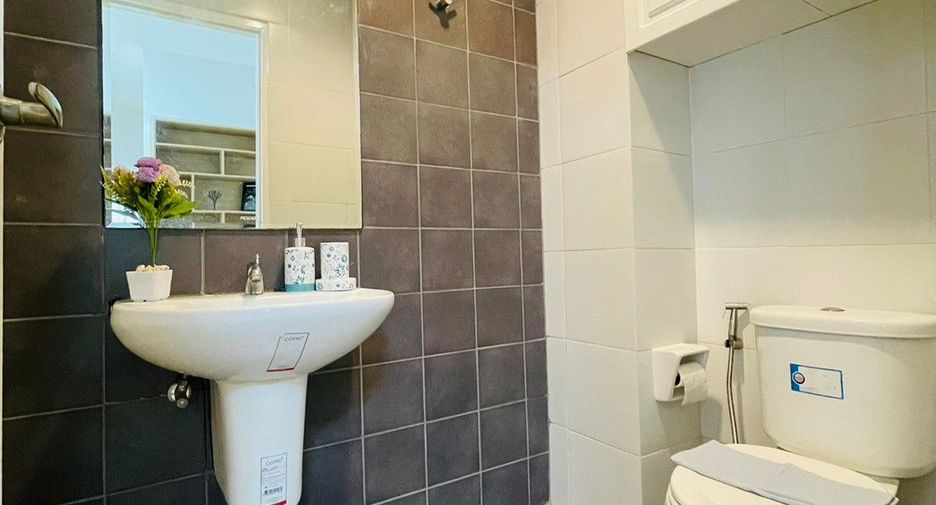 For sale 2 bedrooms condo in Chatuchak, Bangkok