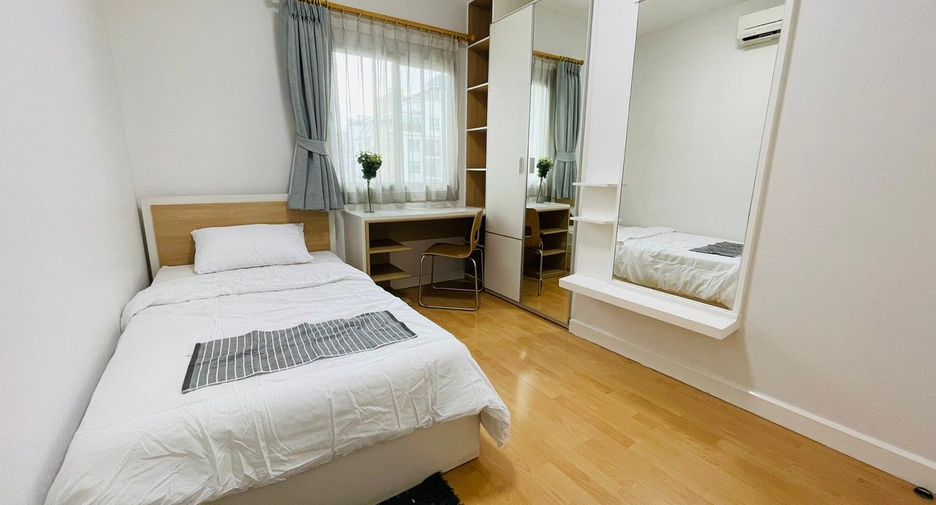 For sale 2 bedrooms condo in Chatuchak, Bangkok