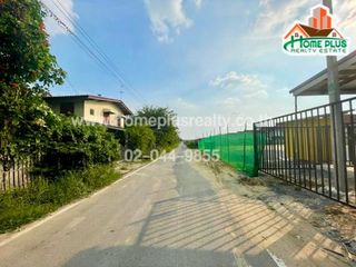 Terreno en venta en Sai Noi, Nonthaburi