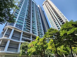 For sale 2 bed condo in Huai Khwang, Bangkok