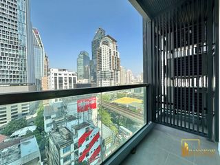 Condo en alquiler de 2 habitaciones en Khlong Toei, Bangkok