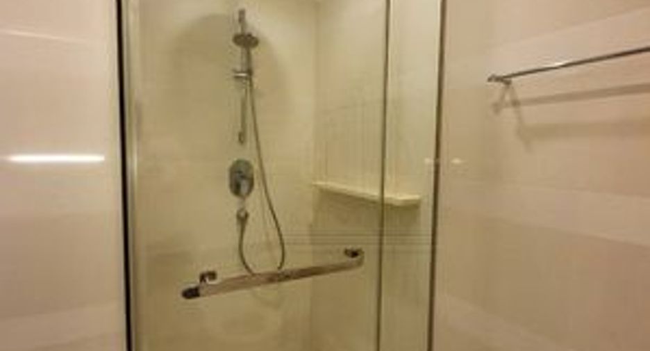 For rent and for sale 1 bed condo in Khlong Toei, Bangkok