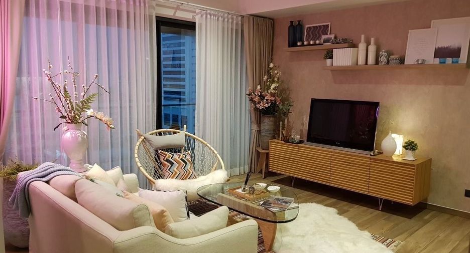 Wohnung zur Miete mit 2 Zimmer in Watthana, Bangkok