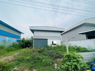 For sale studio warehouse in Lat Lum Kaeo, Pathum Thani
