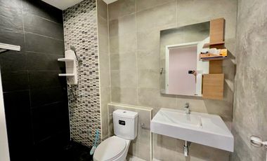For sale 3 bedrooms townhouse in Khan Na Yao, Bangkok