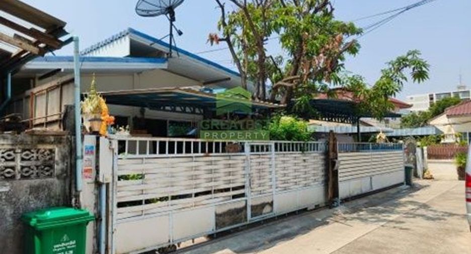 For sale 1 bed house in Huai Khwang, Bangkok