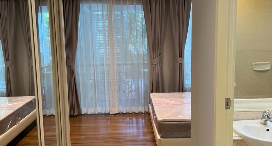 Wohnung zur Miete mit 3 Zimmer in Khlong Toei, Bangkok
