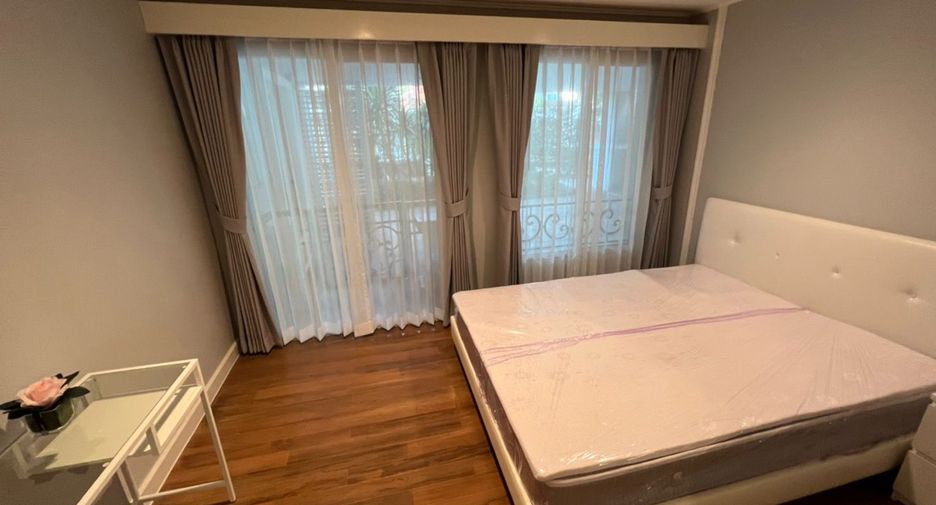 Wohnung zur Miete mit 3 Zimmer in Khlong Toei, Bangkok