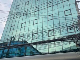 For rent and for sale 6 bed office in Wang Thonglang, Bangkok