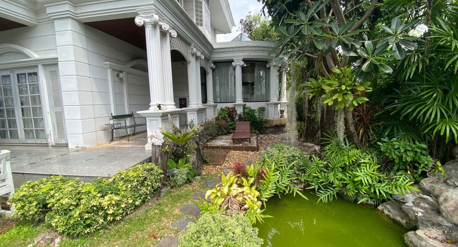 For sale 5 bed house in Bang Khae, Bangkok
