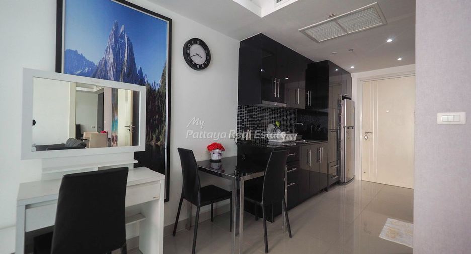 Wohnung zum Kauf mit 2 Zimmer in Bang Lamung, Chonburi