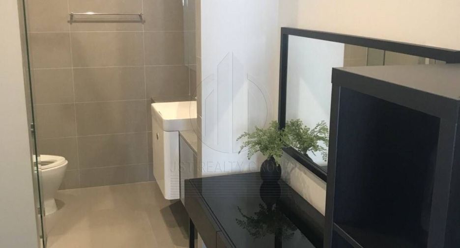 Wohnung zum Kauf mit 1 Zimmer in Pathum Wan, Bangkok