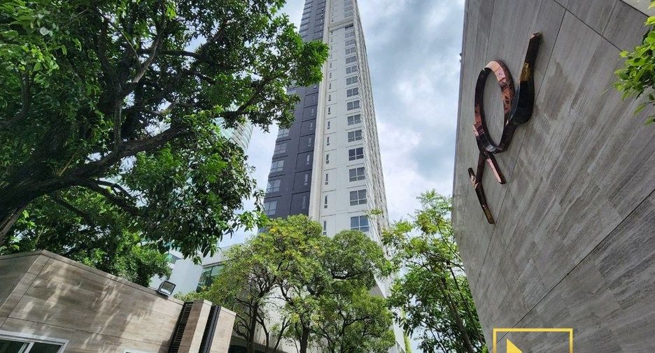 For rent 1 bed condo in Watthana, Bangkok