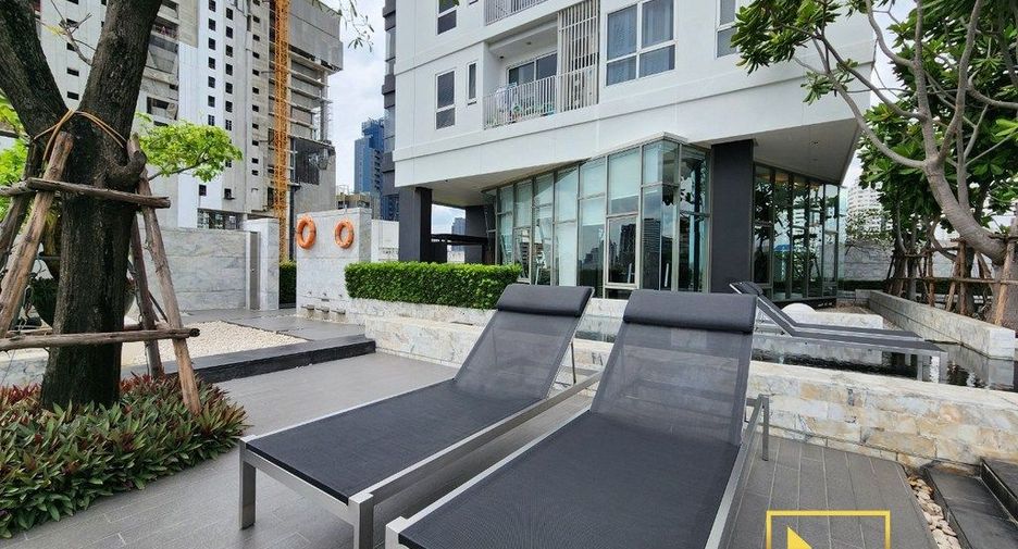 For rent 1 bed condo in Watthana, Bangkok