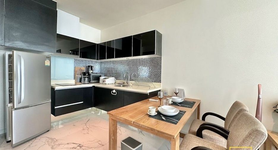 For rent 1 bed condo in Watthana, Bangkok