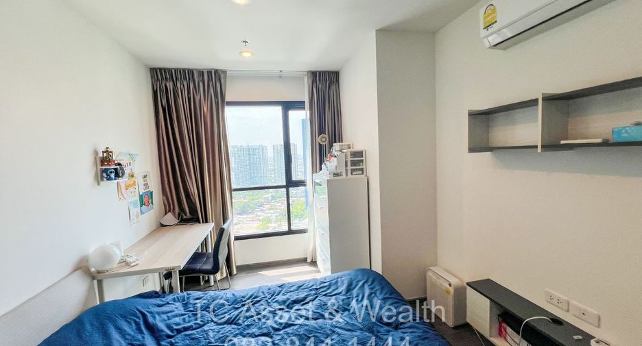 For sale 2 bedrooms condo in Watthana, Bangkok