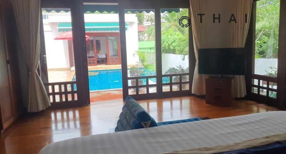 Villa en alquiler y en venta de 4 habitaciones en Mueang Phuket, Phuket