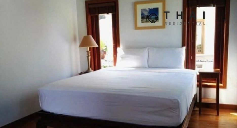 Villa en alquiler y en venta de 4 habitaciones en Mueang Phuket, Phuket
