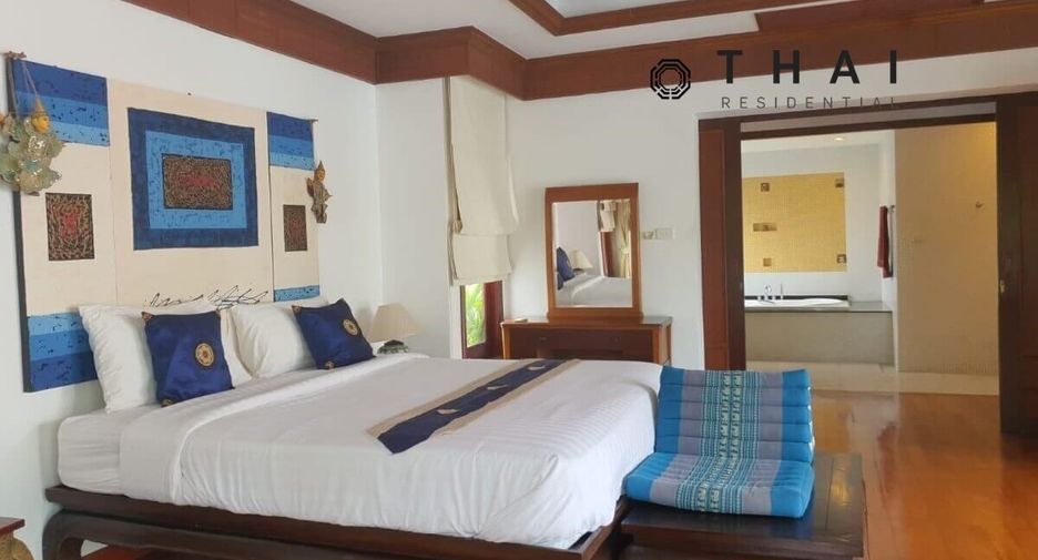 Villa en alquiler y en venta de 4 habitaciones en Mueang Phuket, Phuket
