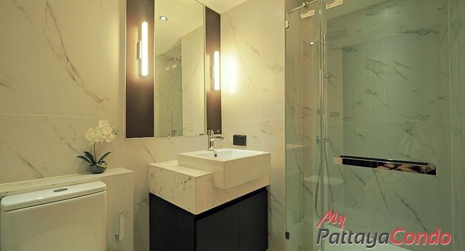 À vendre 2 chambres condo à Bang Lamung, Chonburi