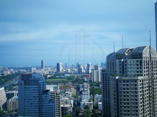 For rent 2 bedrooms condo in Pathum Wan, Bangkok