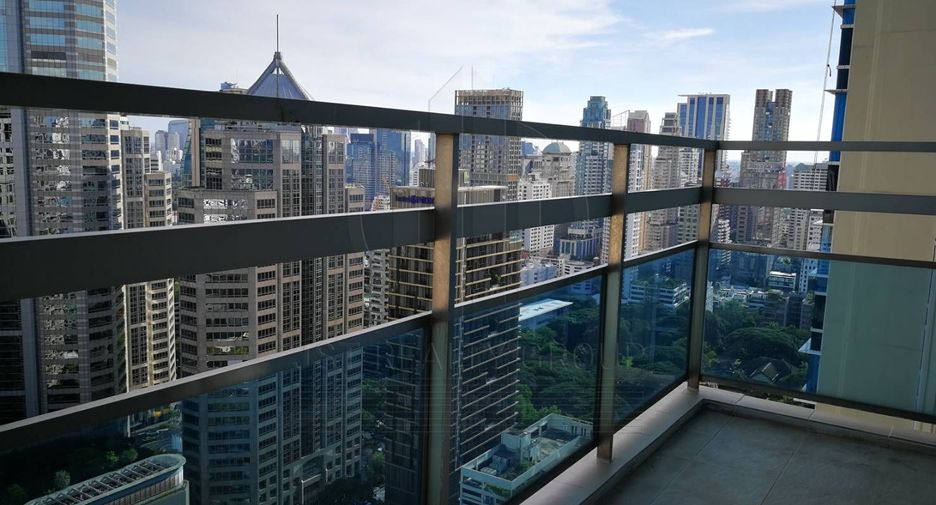 Wohnung zur Miete mit 2 Zimmer in Pathum Wan, Bangkok