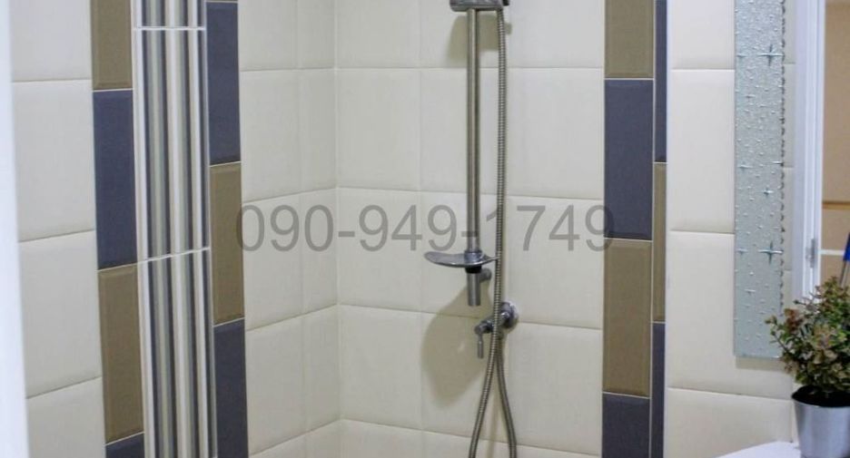 For sale 4 bedrooms townhouse in Bang Khen, Bangkok