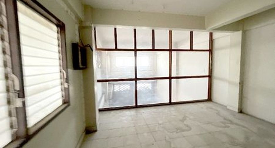 出售 商业空间 在 Mueang Suphan Buri, Suphan Buri