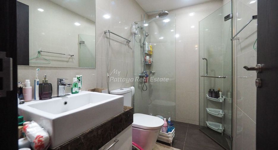 À vendre 2 chambres condo à Bang Lamung, Chonburi