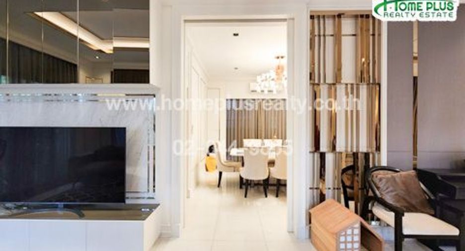 Haus zum Kauf mit 4 Zimmer in Pak Kret, Nonthaburi