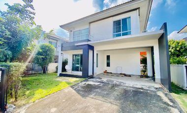 For rent 3 Beds house in Bang Phli, Samut Prakan