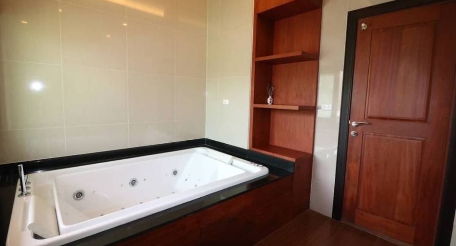 ให้เช่า และ ขาย 4 ห้องนอน บ้านเดี่ยว ใน เมืองเชียงใหม่, เชียงใหม่