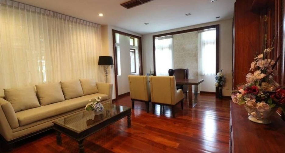 ให้เช่า และ ขาย 4 ห้องนอน บ้านเดี่ยว ใน เมืองเชียงใหม่, เชียงใหม่
