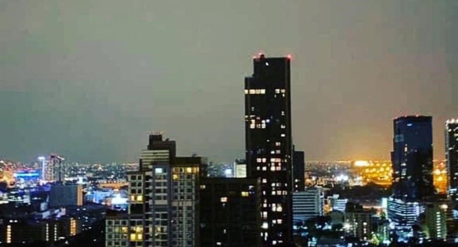 For rent 1 bed condo in Watthana, Bangkok