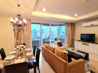 For rent 3 bed serviced apartment in Watthana, Bangkok