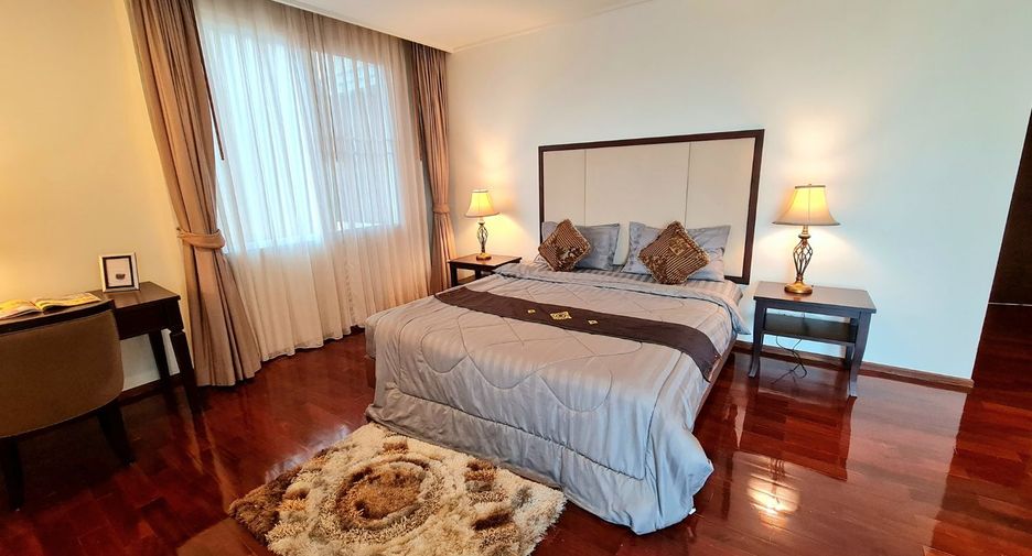 Serviced Apartment zur Miete mit 3 Zimmer in Watthana, Bangkok