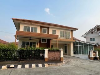 For Rent 4 Bedroom House In San Kamphaeng, Chiang Mai