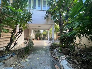 For rent 3 bedrooms house in Phaya Thai, Bangkok