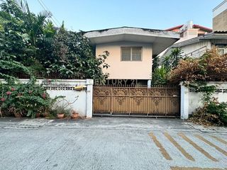 For rent 3 bedrooms house in Phaya Thai, Bangkok