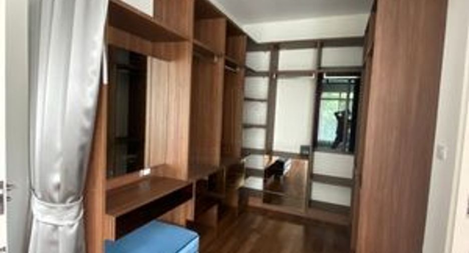 For sale 4 bedrooms house in Prawet, Bangkok