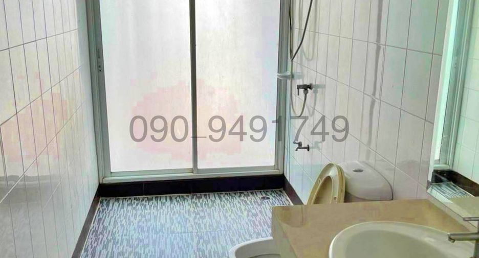 For rent 3 bedrooms house in Pak Kret, Nonthaburi