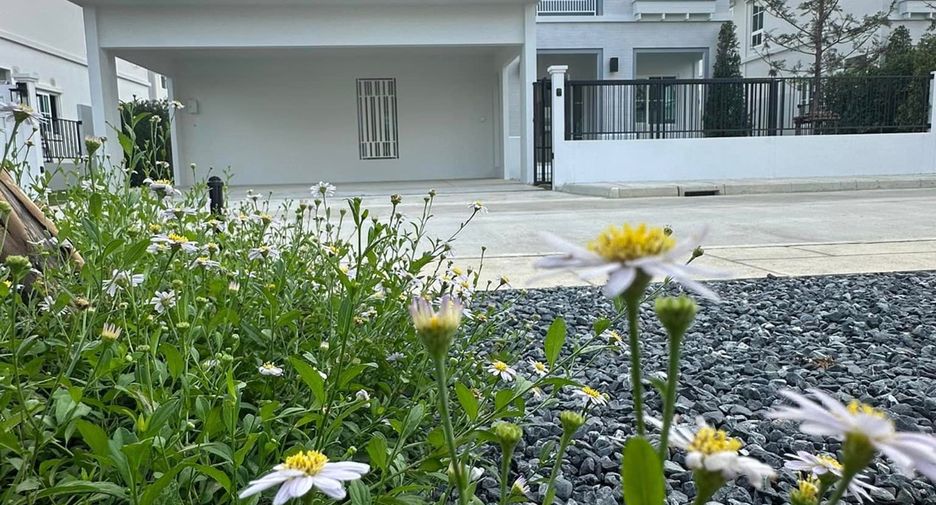 Аренда 4 спальни дом в Bang Phli, Самутпракан