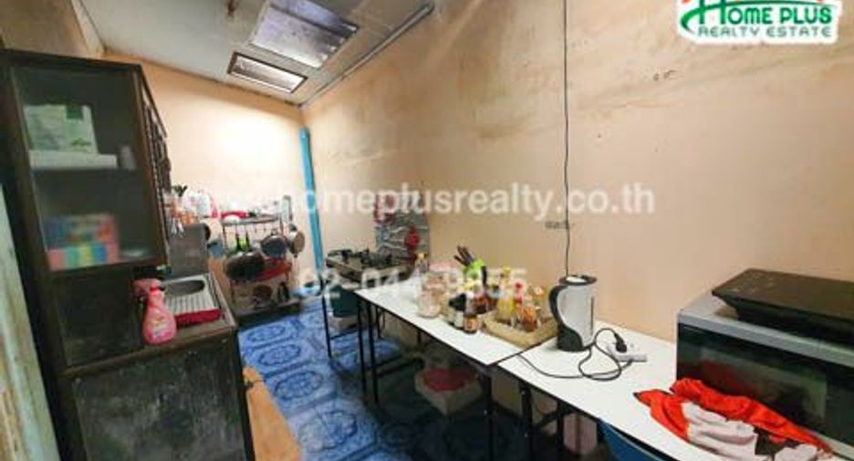 Reihenhaus zum Kauf mit 3 Zimmer in Mueang Samut Prakan, Samut Prakan