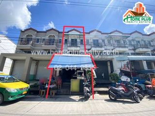 For sale 3 bed retail Space in Bang Sao Thong, Samut Prakan