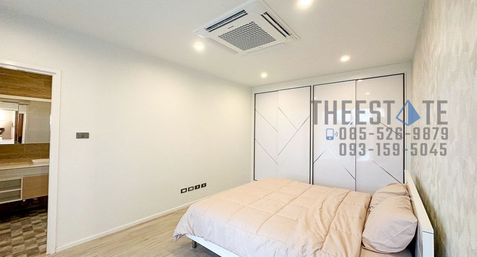 For rent 4 bedrooms house in San Kamphaeng, Chiang Mai